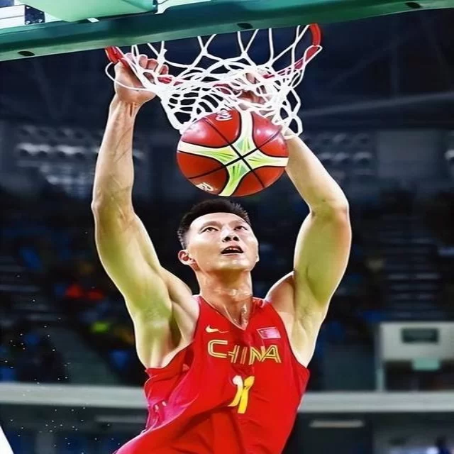 辽宁男篮全力以赴冲击总决赛席位